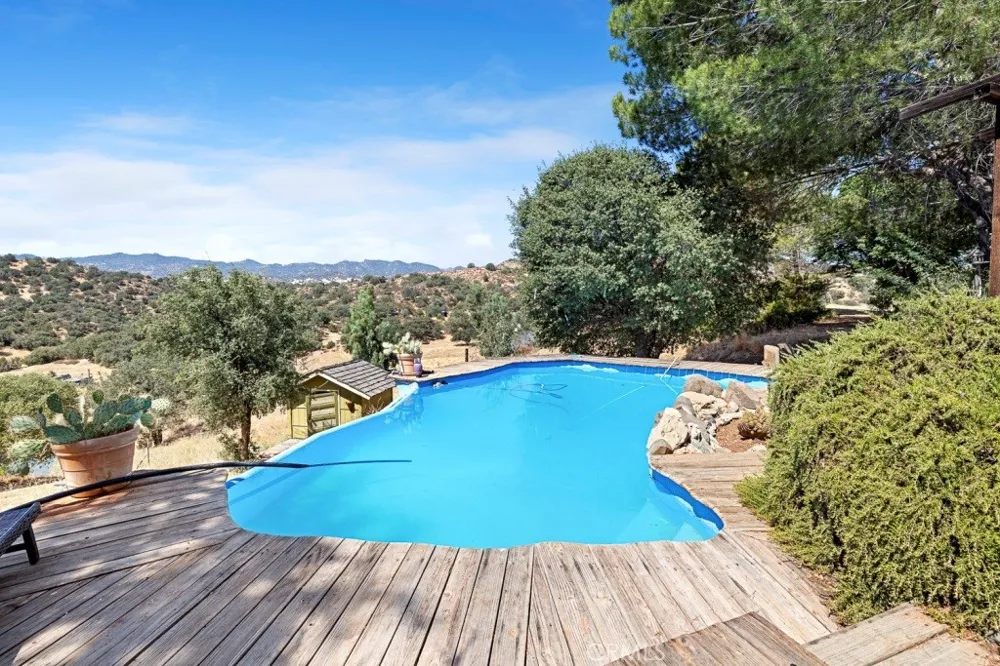 39330 W Hwy 198 Coalinga, CA 93210