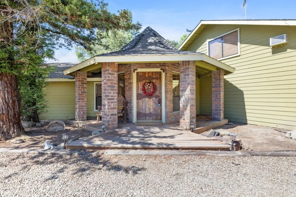 39330 W Hwy 198 Coalinga, CA 93210