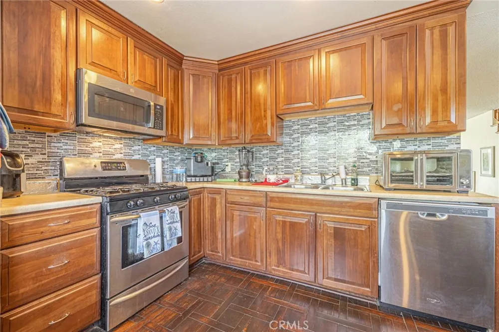 21901 Lassen Street #155 Chatsworth, CA 91311