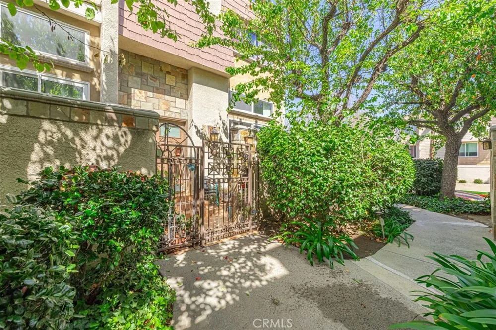 21901 Lassen Street #155 Chatsworth, CA 91311