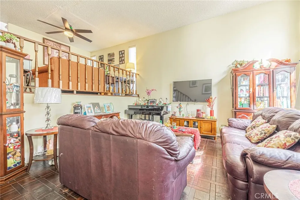 21901 Lassen Street #155 Chatsworth, CA 91311