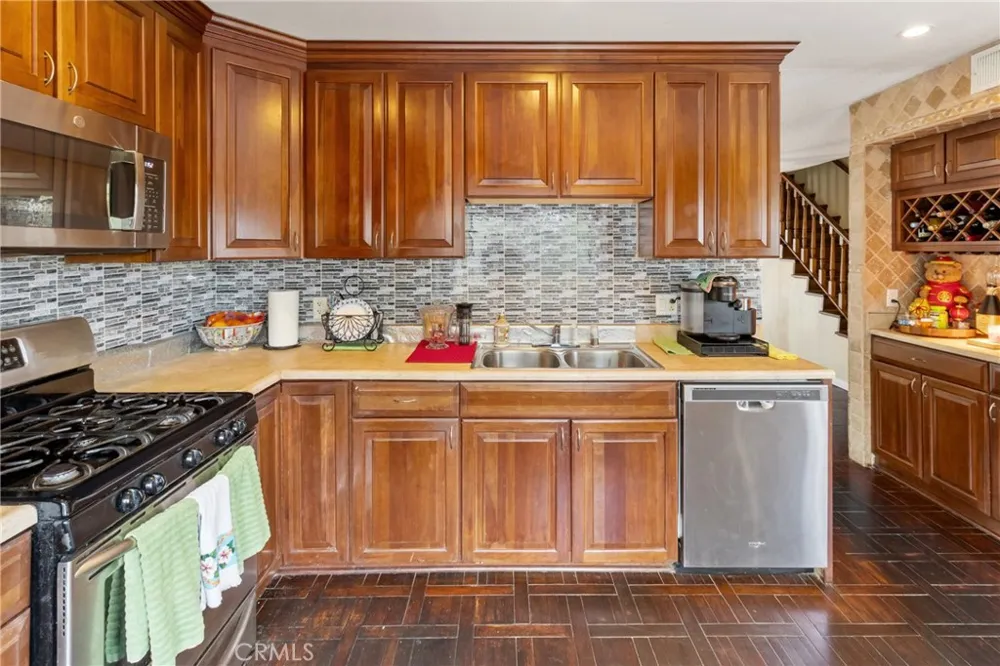 21901 Lassen Street #155 Chatsworth, CA 91311