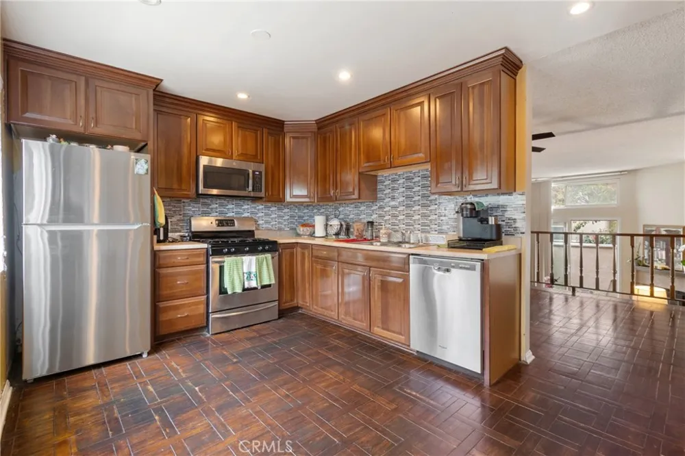 21901 Lassen Street #155 Chatsworth, CA 91311