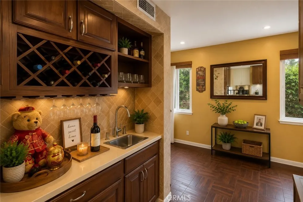 21901 Lassen Street #155 Chatsworth, CA 91311