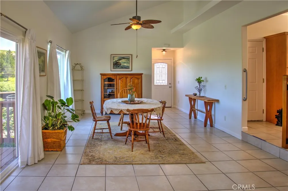 3199 Eton Road Cambria, CA 93428