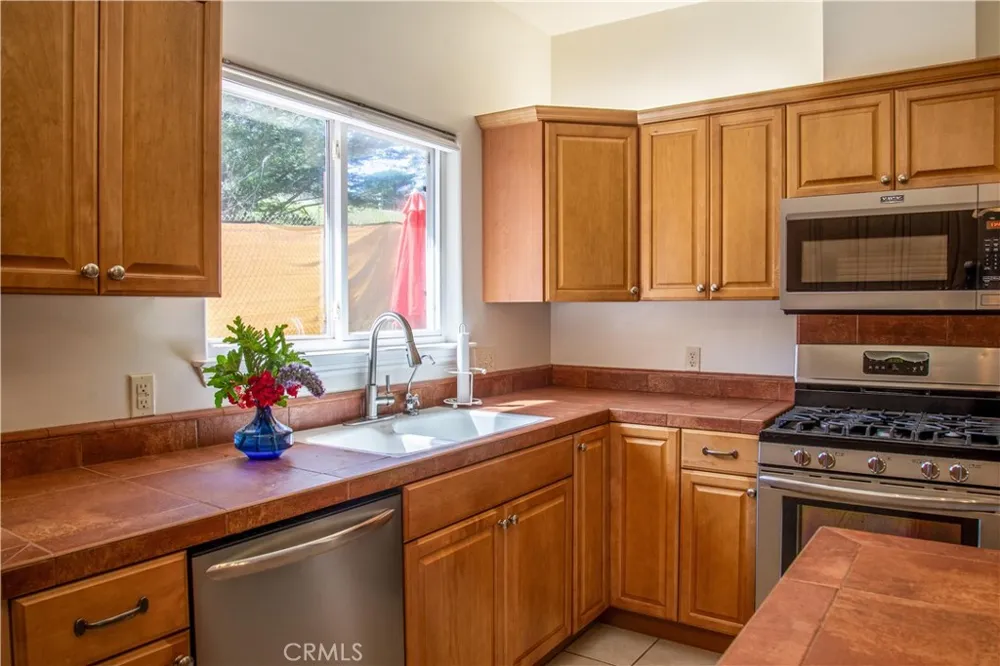 3199 Eton Road Cambria, CA 93428