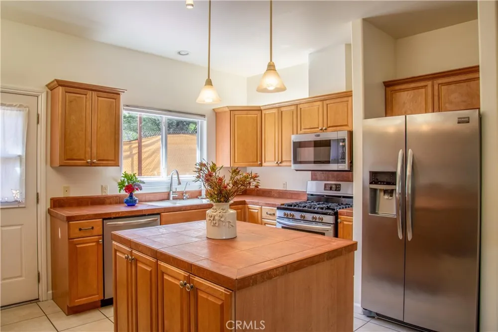 3199 Eton Road Cambria, CA 93428