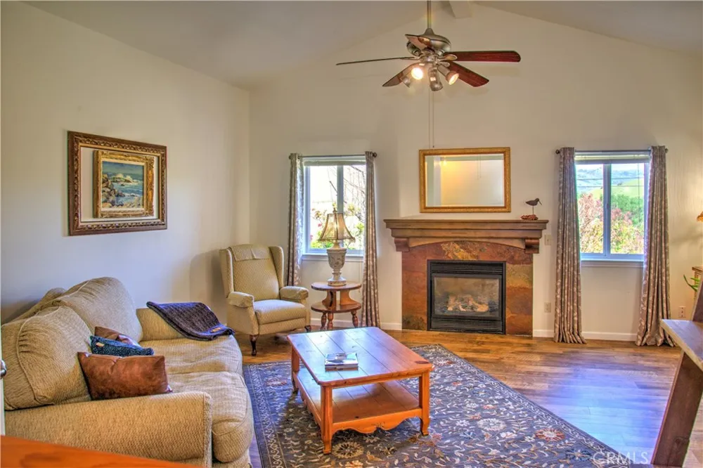 3199 Eton Road Cambria, CA 93428