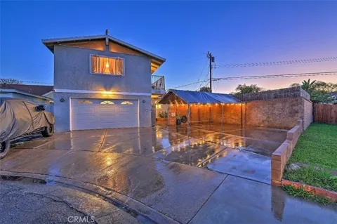 8297 E Carburton