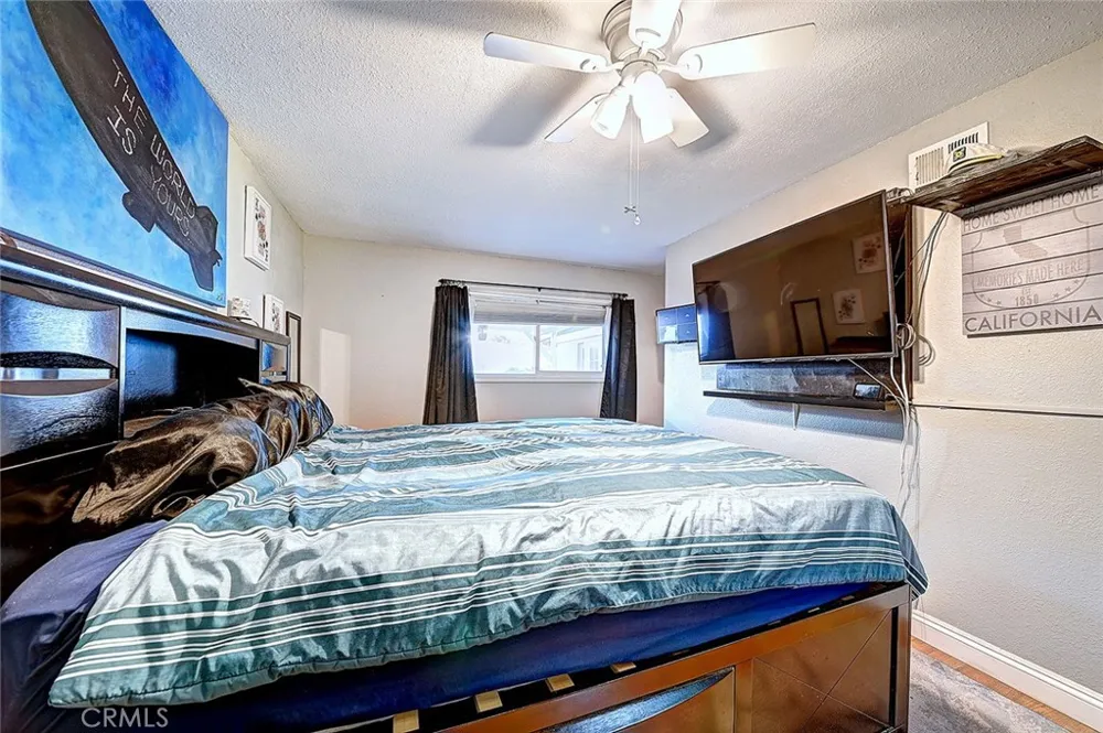 8297 E Carburton Long Beach, CA 90808