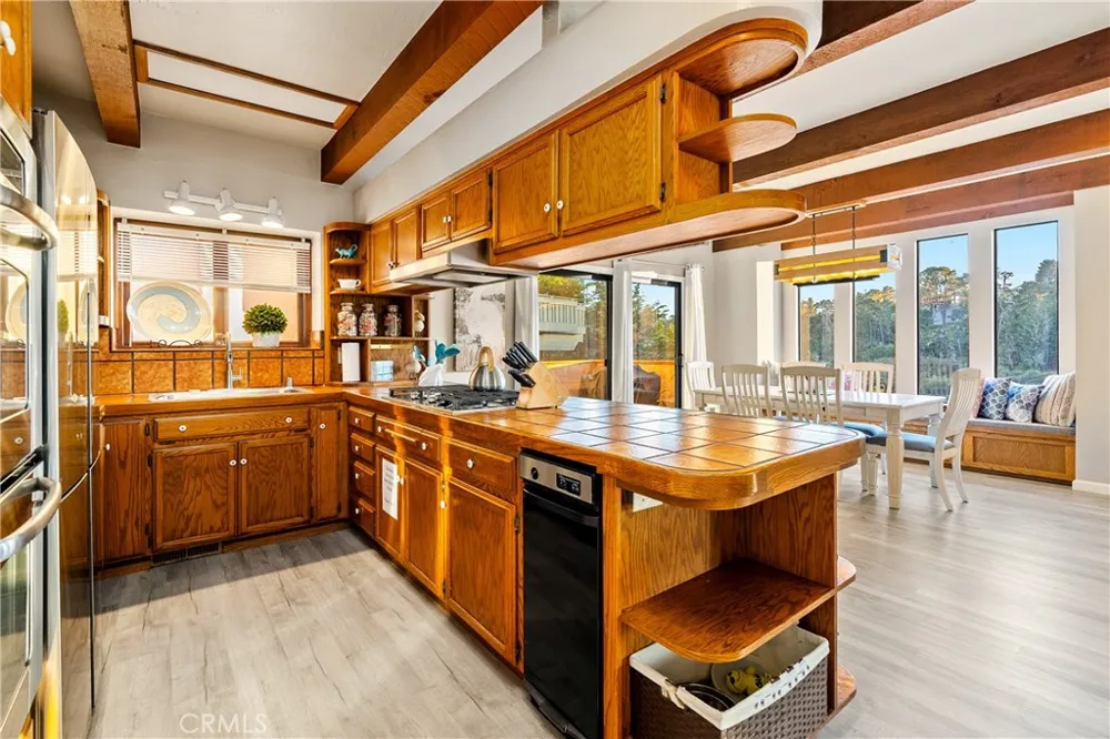 904 Hartford Street Cambria, CA 93428