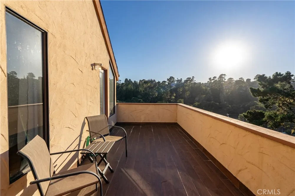 904 Hartford Street Cambria, CA 93428