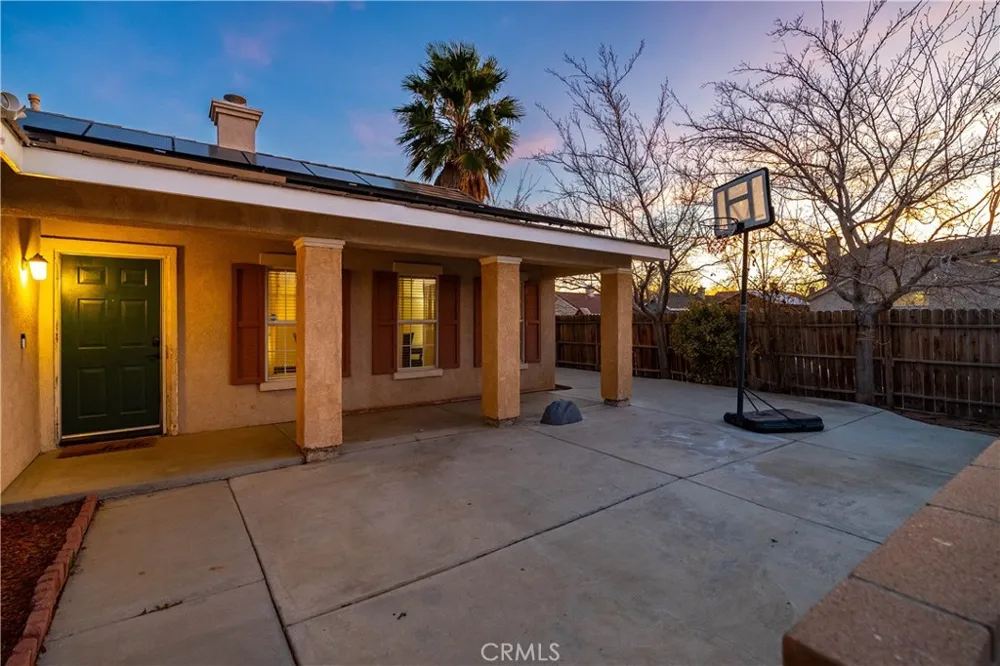 3340 Brabham Avenue Rosamond, CA 93560