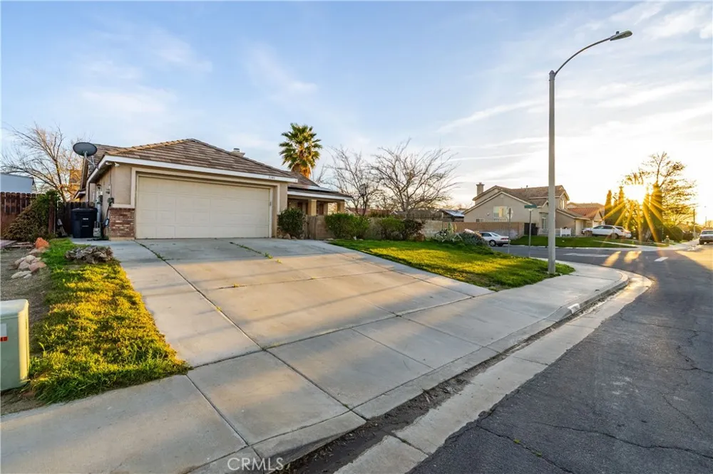 3340 Brabham Avenue Rosamond, CA 93560