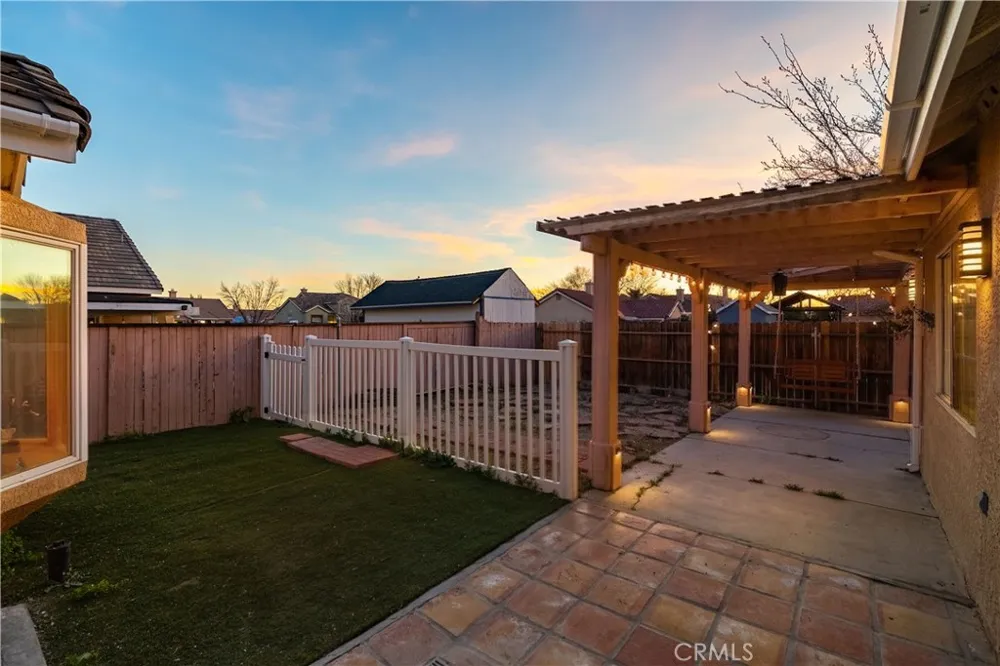 3340 Brabham Avenue Rosamond, CA 93560