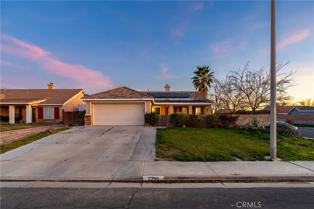 3340 Brabham Avenue Rosamond, CA 93560
