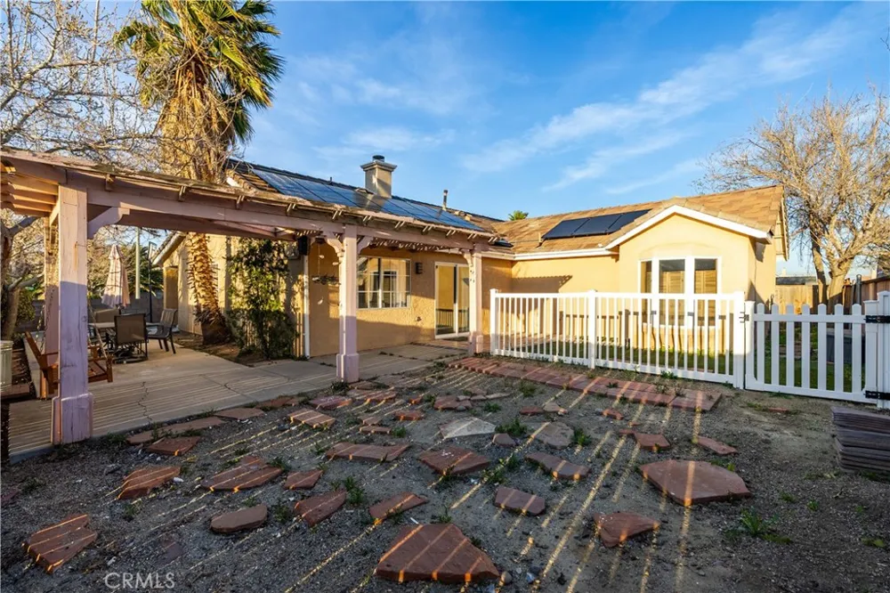 3340 Brabham Avenue Rosamond, CA 93560