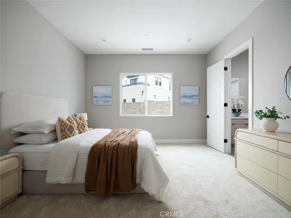 18510 Boulder Bluff Silverado, CA 92676