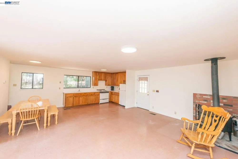 121 Mountain Aire Ln Trinity Center, CA 96091