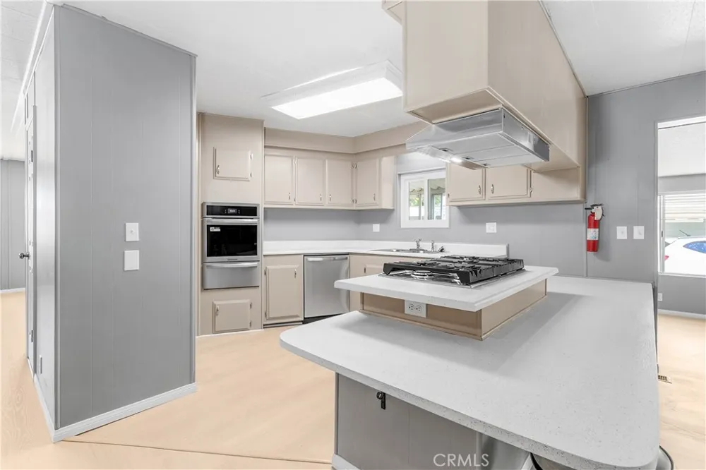 10333 Overland Cherry Valley, CA 92223