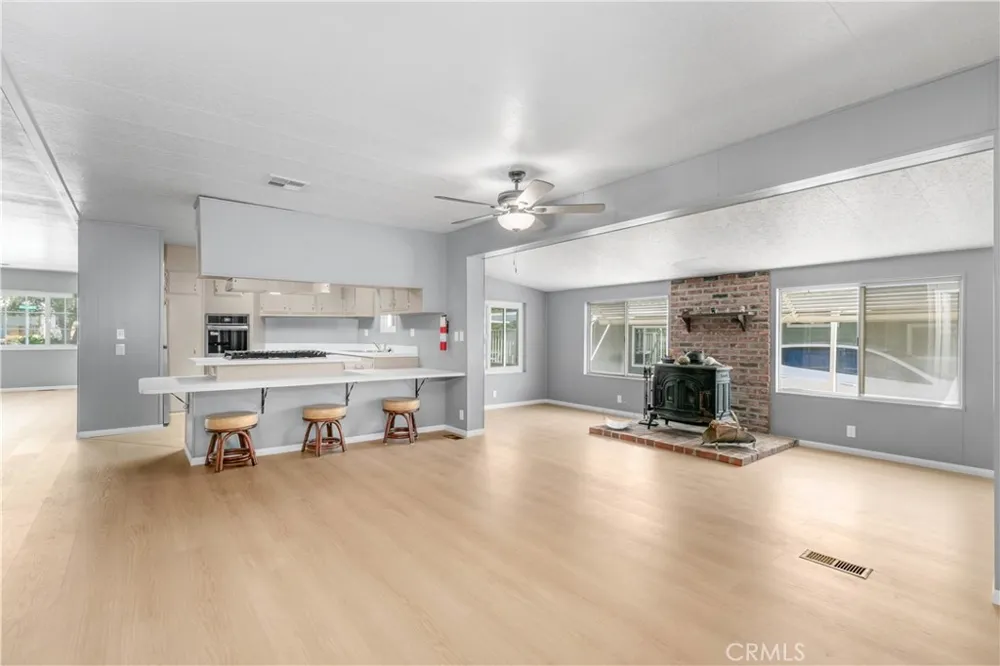 10333 Overland Cherry Valley, CA 92223