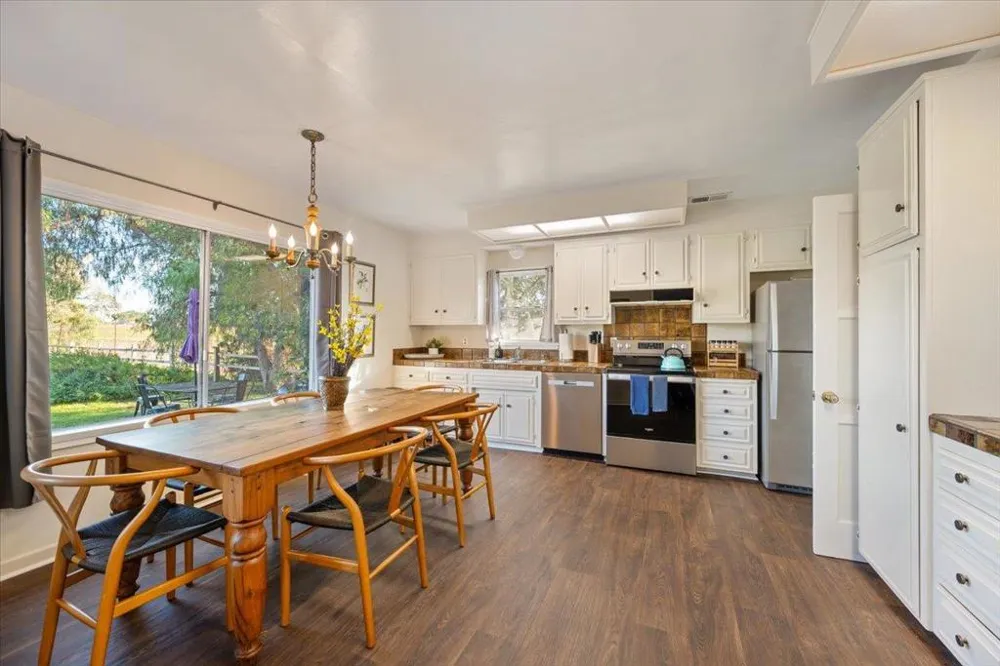 2480 Roblar Avenue Los Olivos, CA 93441