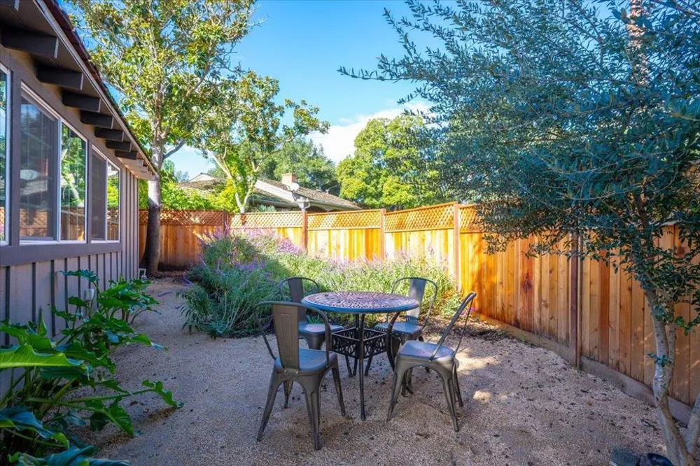 2480 Roblar Avenue Los Olivos, CA 93441