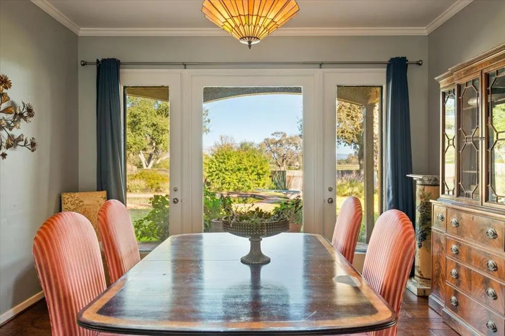 2480 Roblar Avenue Los Olivos, CA 93441