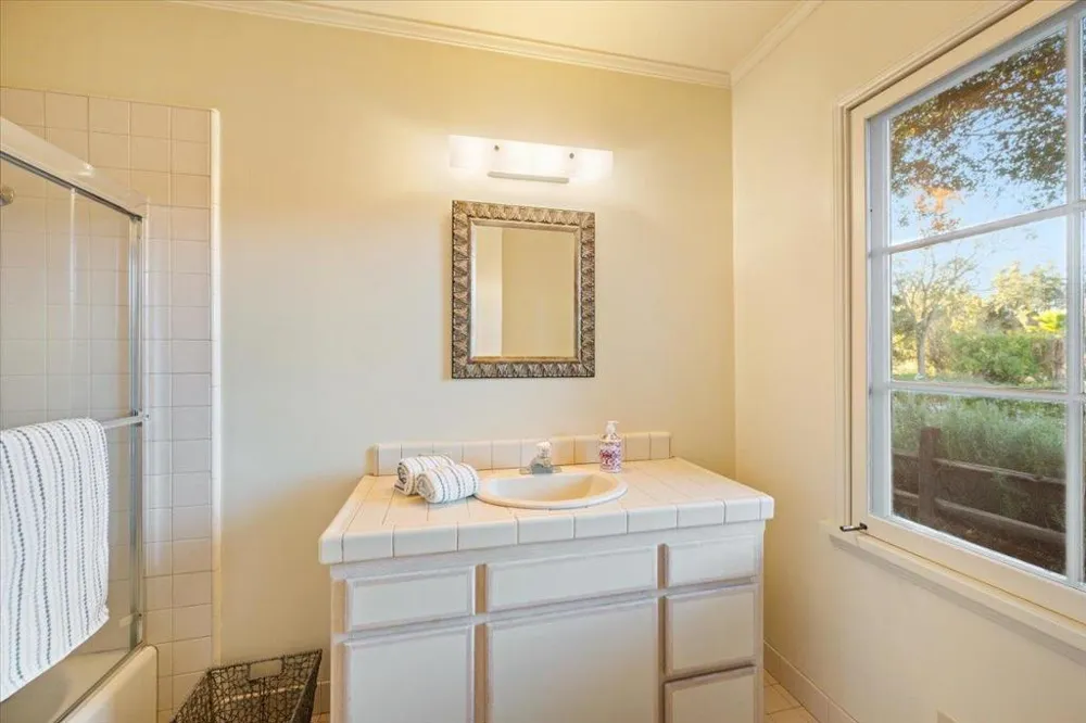 2480 Roblar Avenue Los Olivos, CA 93441