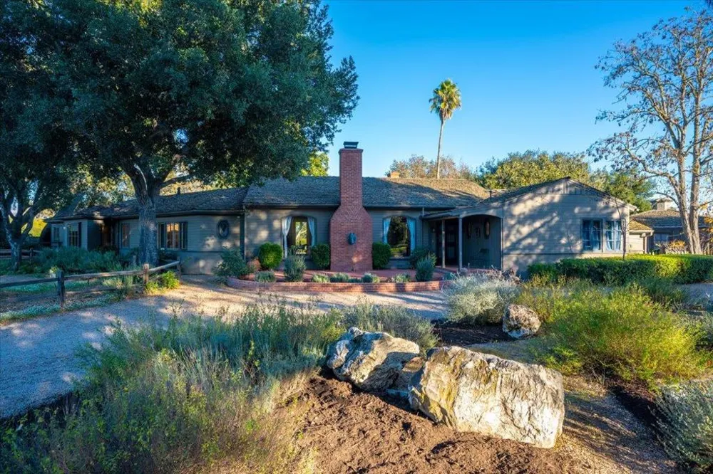 2480 Roblar Avenue Los Olivos, CA 93441