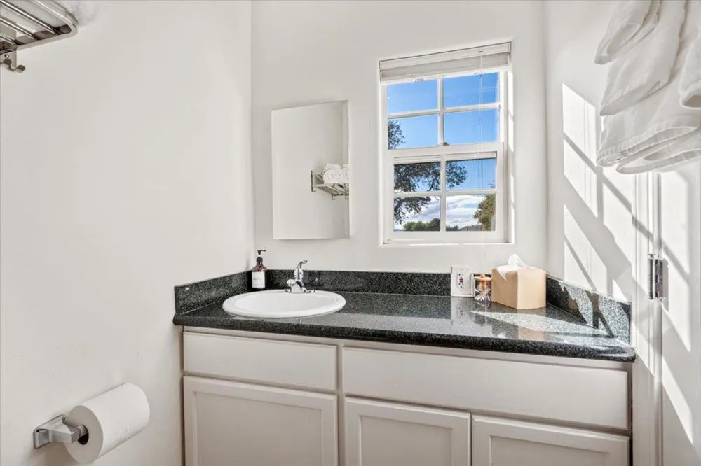 2480 Roblar Avenue Los Olivos, CA 93441