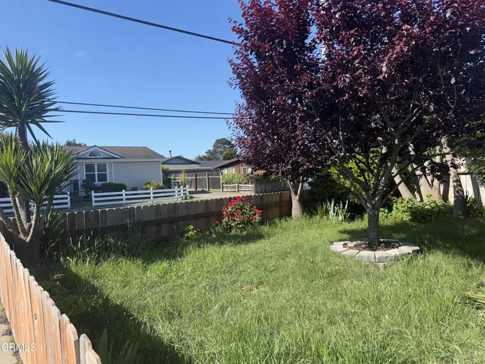 1361 E Oak Street Fort Bragg, CA 95437