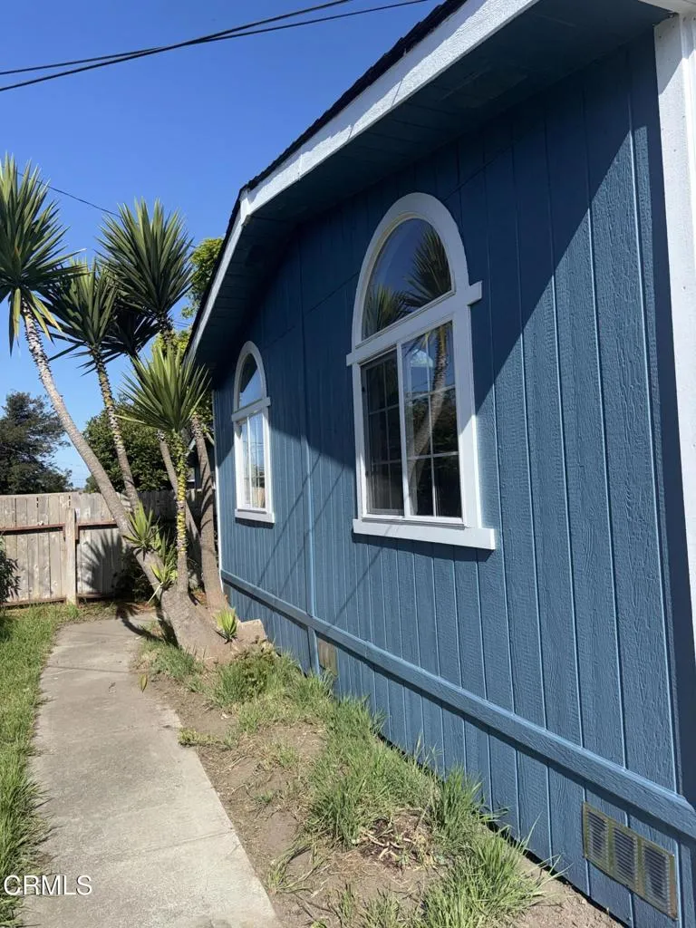1361 E Oak Street Fort Bragg, CA 95437