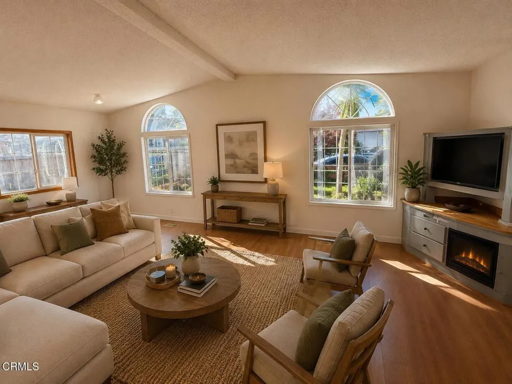 1361 E Oak Street Fort Bragg, CA 95437