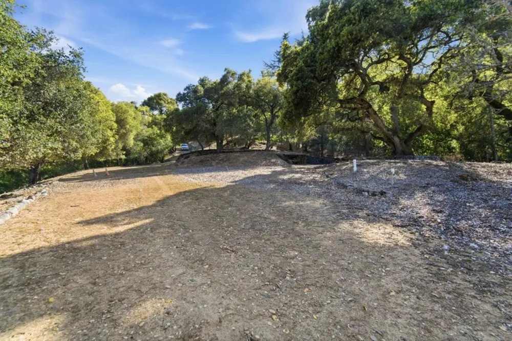 15400 Madrone Hill Road Saratoga, CA 95070