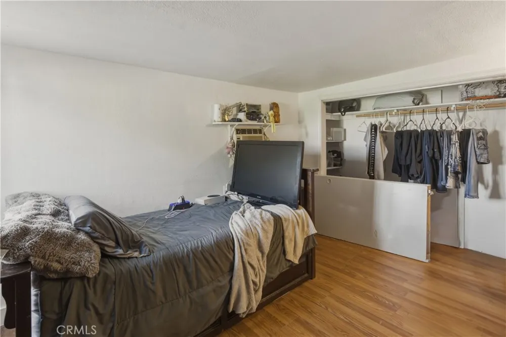 2330 Meadowbrook Merced, CA 95348