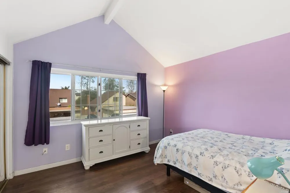 10665 Escobar Drive San Diego, CA 92124