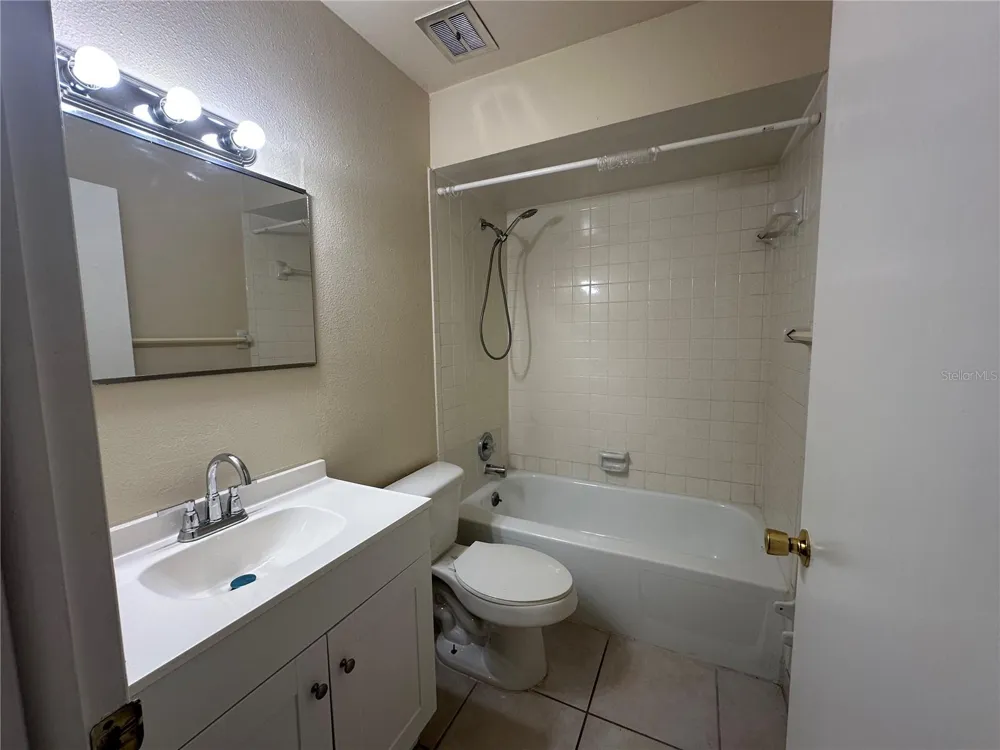 1000 LAKE OF THE WOODS BOULEVARD #201E Casselberry, FL 32730
