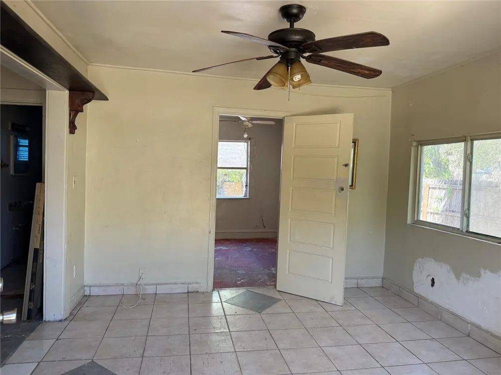 2007 43RD STREET S St Petersburg, FL 33711