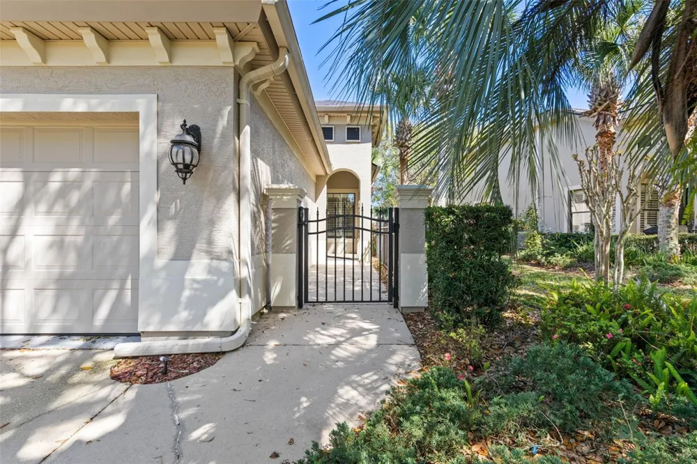 10 RIVER POINT DRIVE Palm Coast, FL 32137