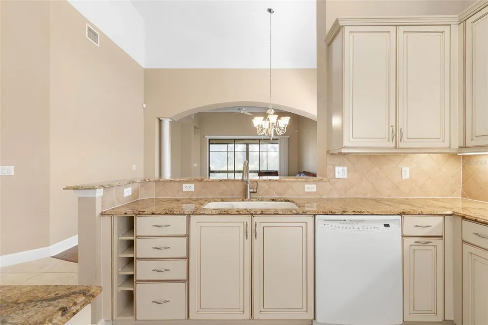 10 RIVER POINT DRIVE Palm Coast, FL 32137