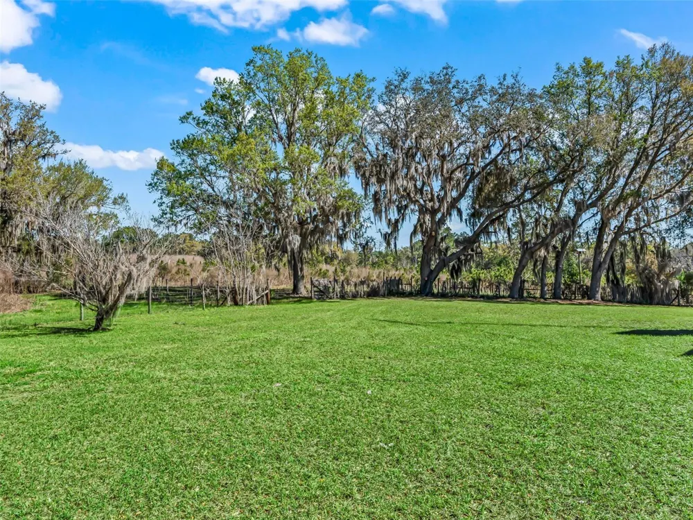 6350 NE 86TH AVENUE Bronson, FL 32621
