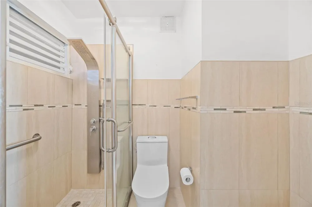 4429 AVE. ISLA VERDE #1103 Carolina, PR 00979