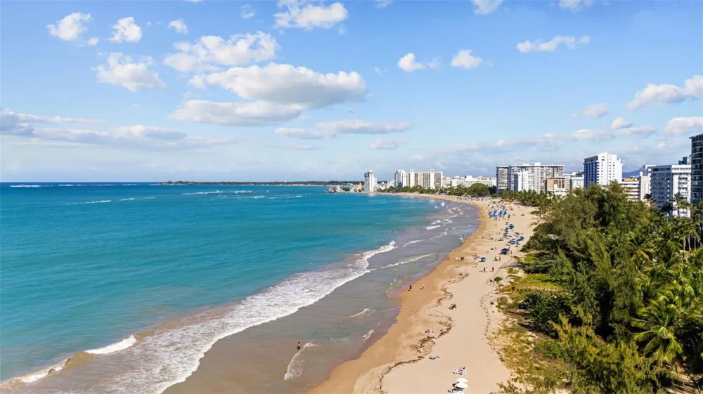 4429 AVE. ISLA VERDE #1103 Carolina, PR 00979