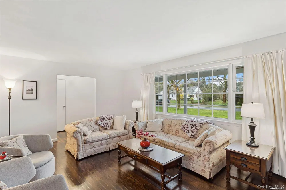 990 Three Waters Lane Orient, NY 11957