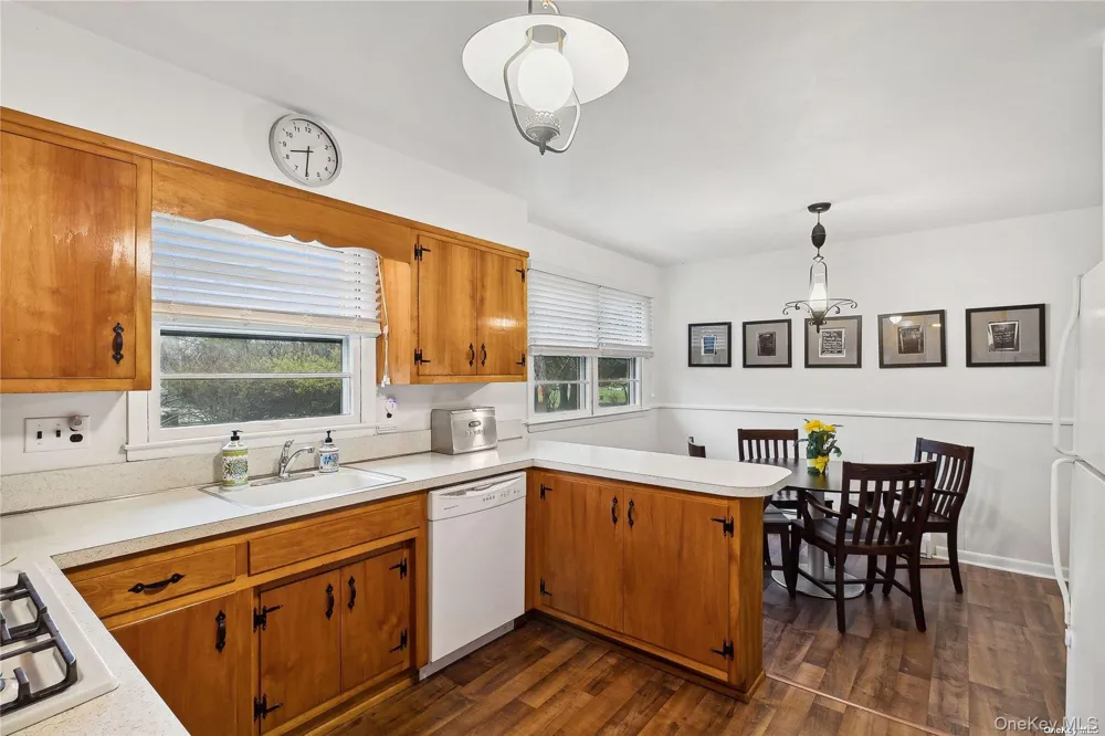 990 Three Waters Lane Orient, NY 11957
