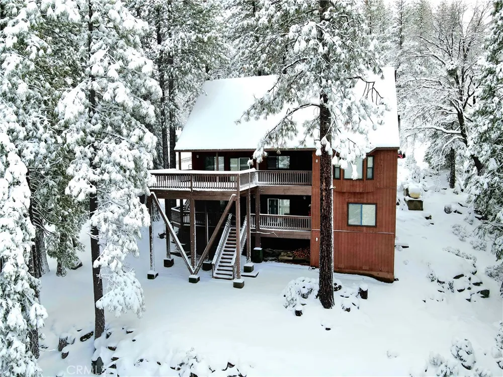 7501 Yosemite Park Yosemite, CA 95389