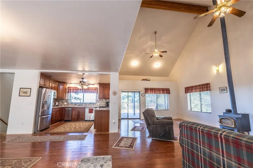 7501 Yosemite Park Yosemite, CA 95389