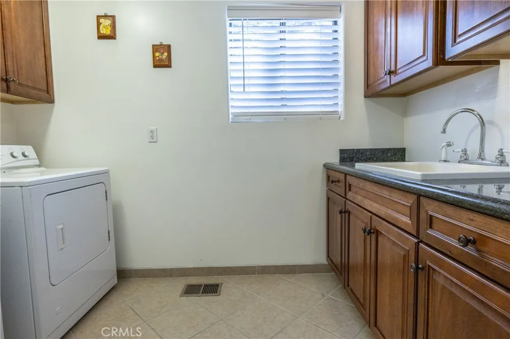 7501 Yosemite Park Yosemite, CA 95389