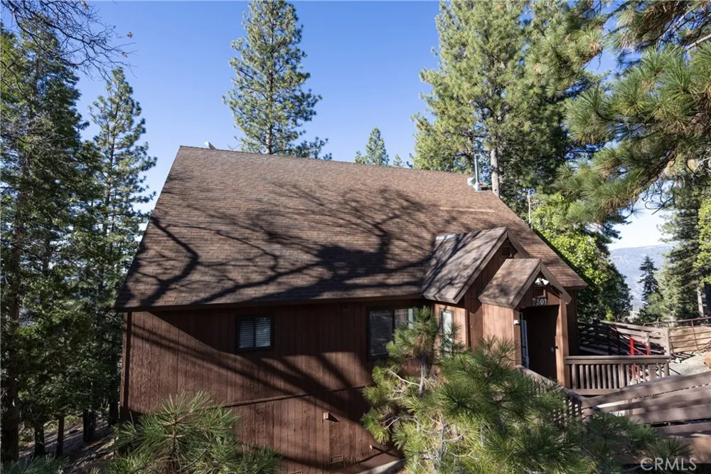 7501 Yosemite Park Yosemite, CA 95389